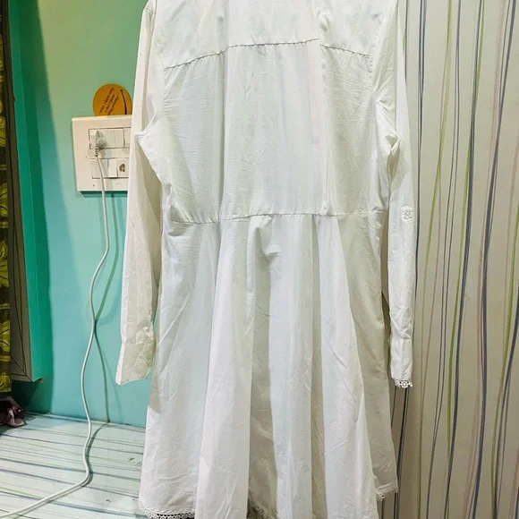 White shirt style midi dress ! - Picture 3 of 9